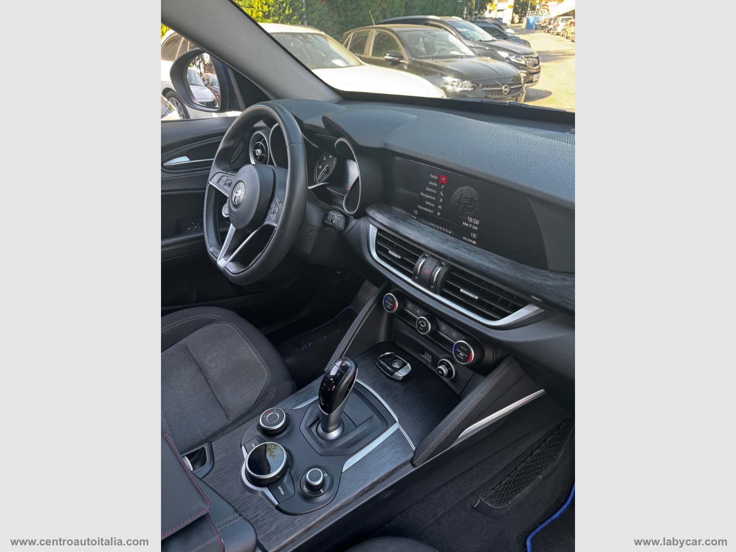Stelvio 2.2 T.diesel 190 CV AT8 Q4 Exec. - immagine 15