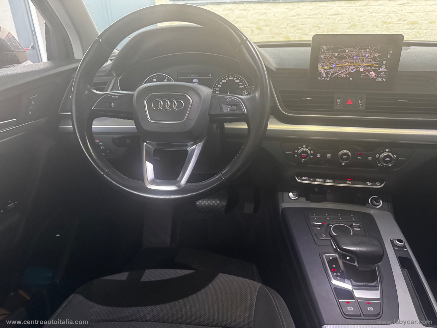 Q5 2.0 TDI quattro S tronic Business - immagine 15