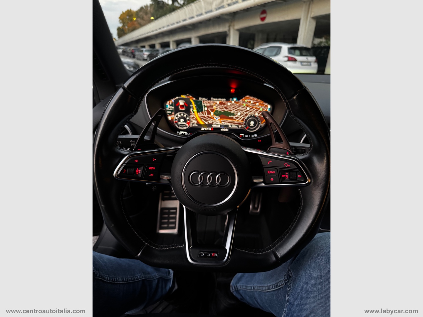TTS Coupé 2.0 TFSI 310CV quattro S tr. - immagine 15