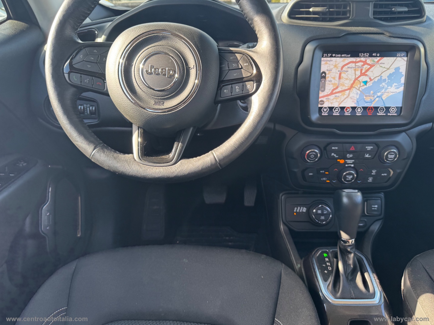 Renegade 1.3 T4 PHEV 4xe S - immagine 15
