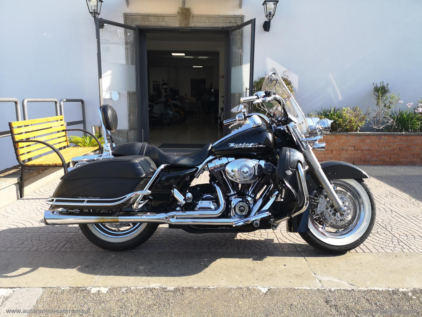 FLHRSI 1449 Road King PROMO WEB - immagine 15