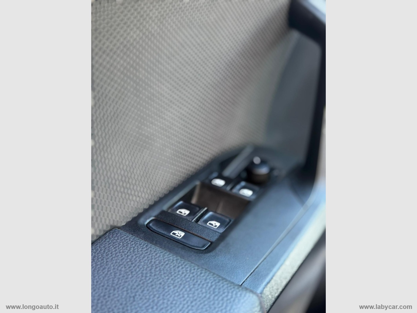 Arona 1.6 TDI 95CV DSG XCELLENCE ADATTA A NEOPATENTATI - immagine 15