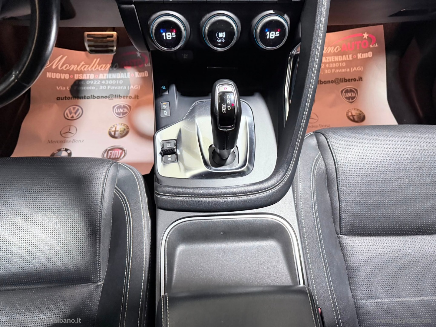 E-Pace 2.0D 150 CV AWD R-Dynamic SE - immagine 15