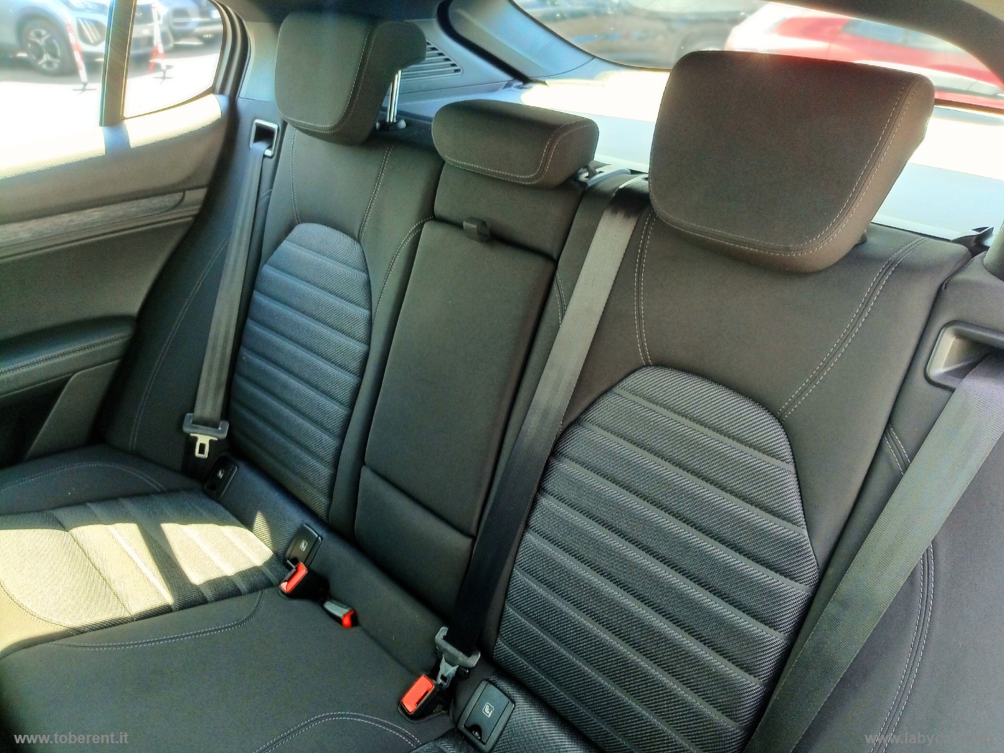 Stelvio 2.2 T.d. 190 CV AT8 Q4 SUPER - immagine 15