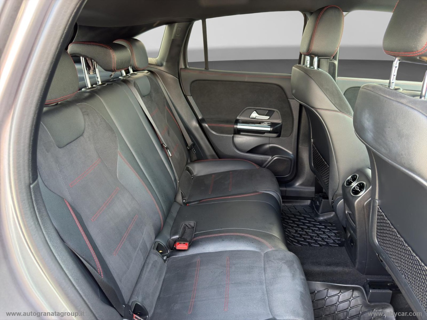 GLA 200 d Automatic Premium AMG LINE + PACK LUCI - immagine 15