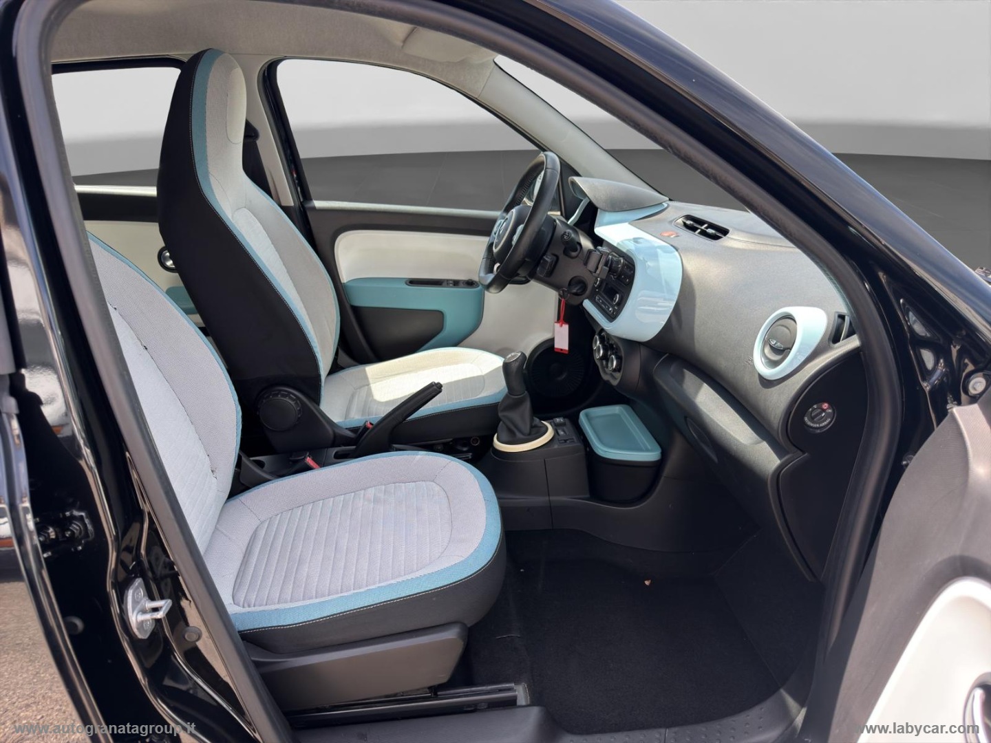 Twingo 1.0 SCe Live GPL OUTLET - immagine 15