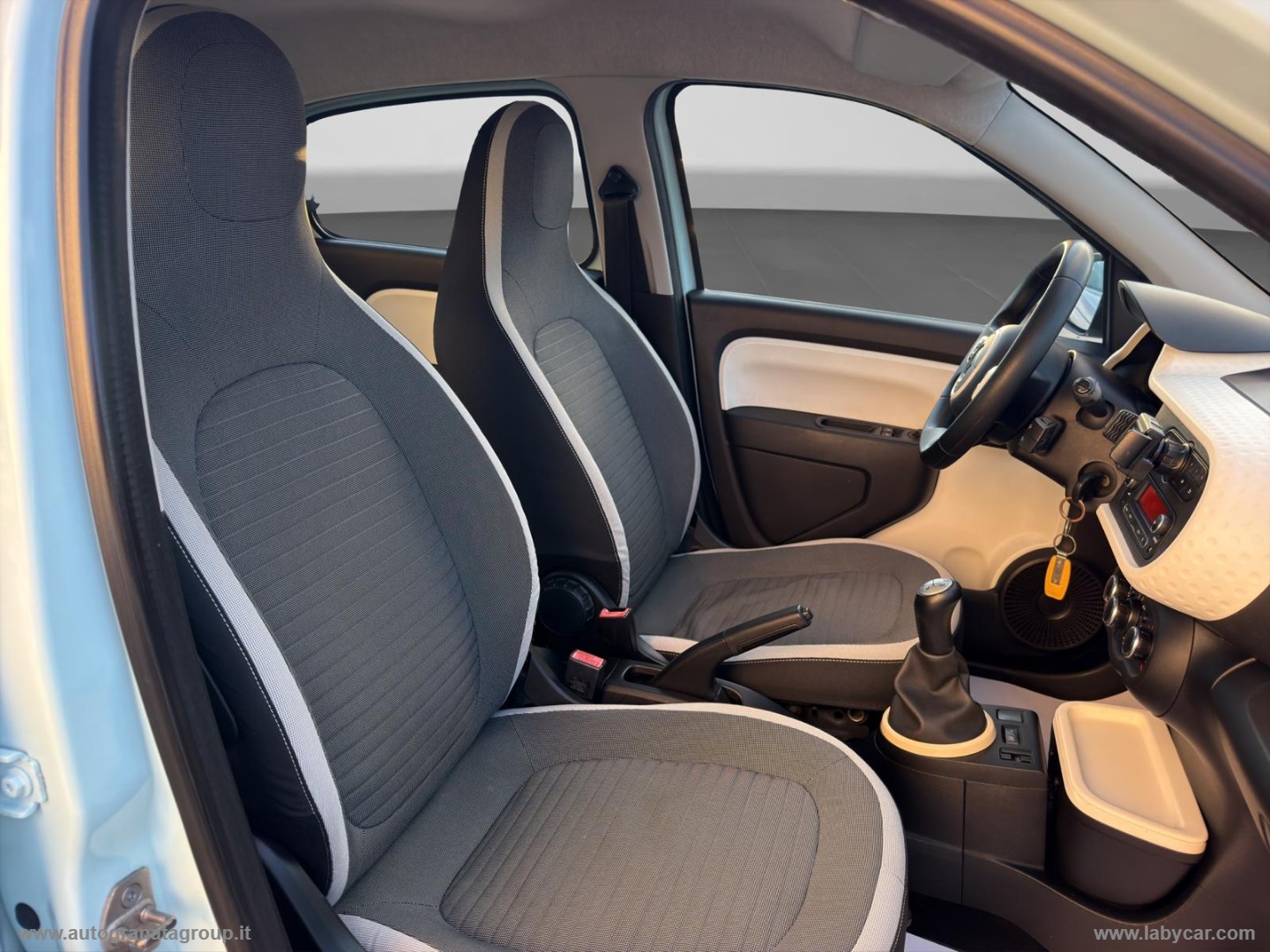 Twingo 1.0 SCe S&S Energy NEOPATENTATI! - immagine 15