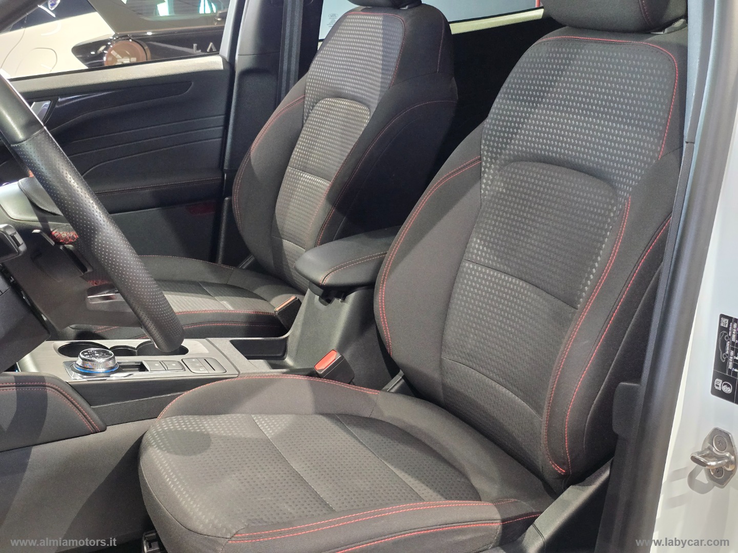 Kuga 2.0 EcoBlue 120 CV aut. 2WD ST-Line - immagine 15
