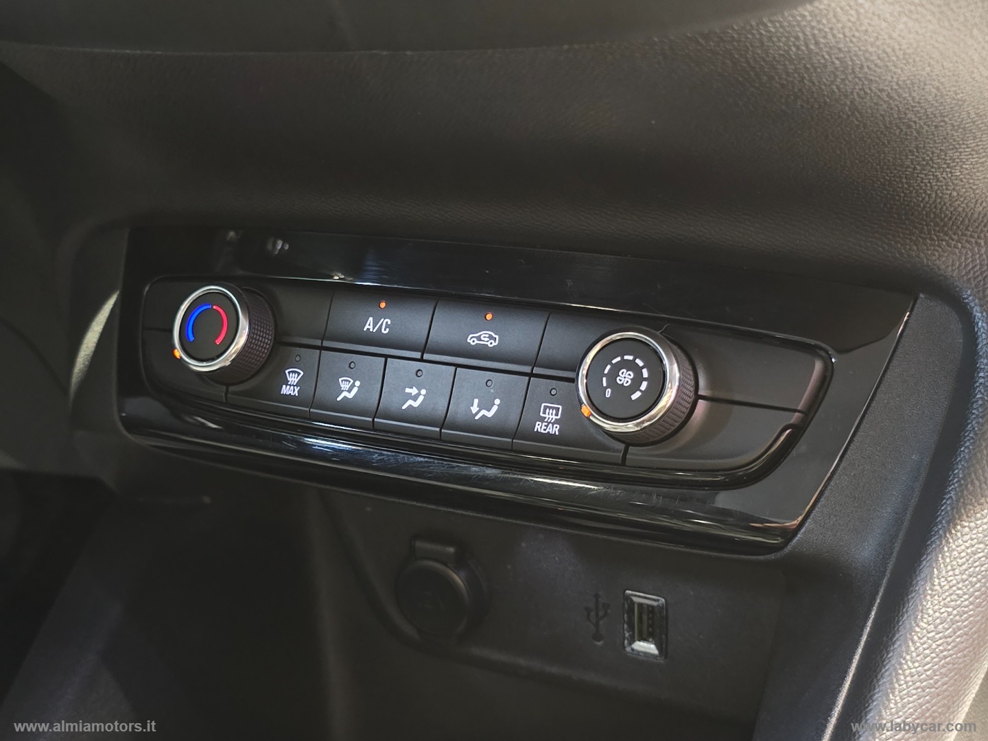 Corsa 1.2 Elegance - immagine 15