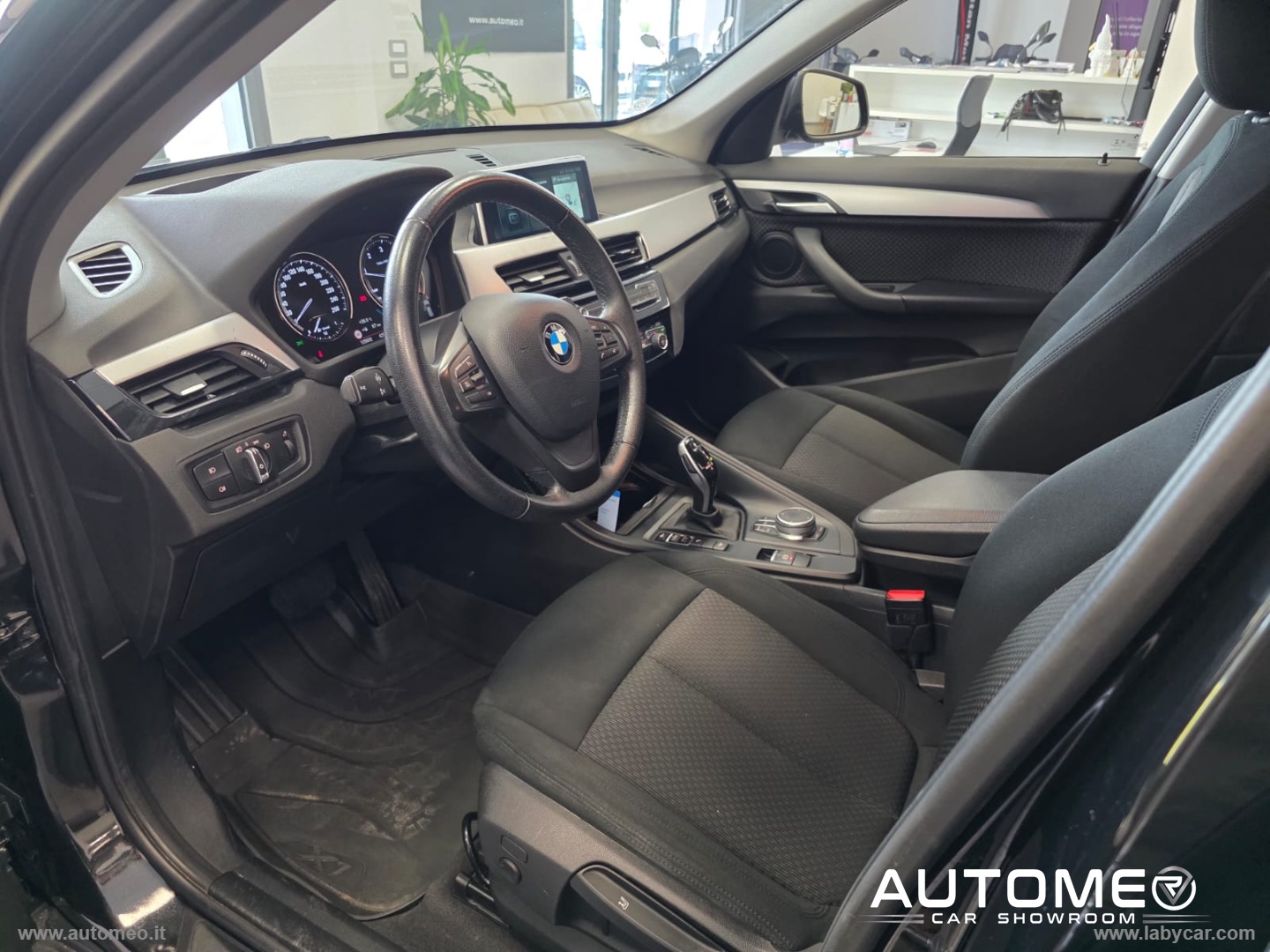 X1 XDrive18d Advantage - immagine 15