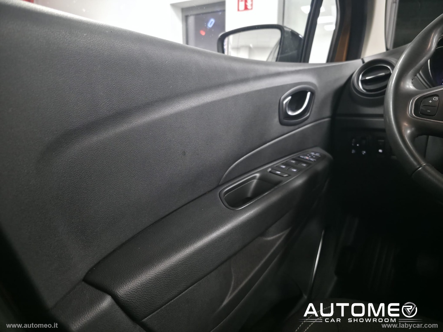 Captur TCe 12V 90 CV Sport Edition - immagine 15