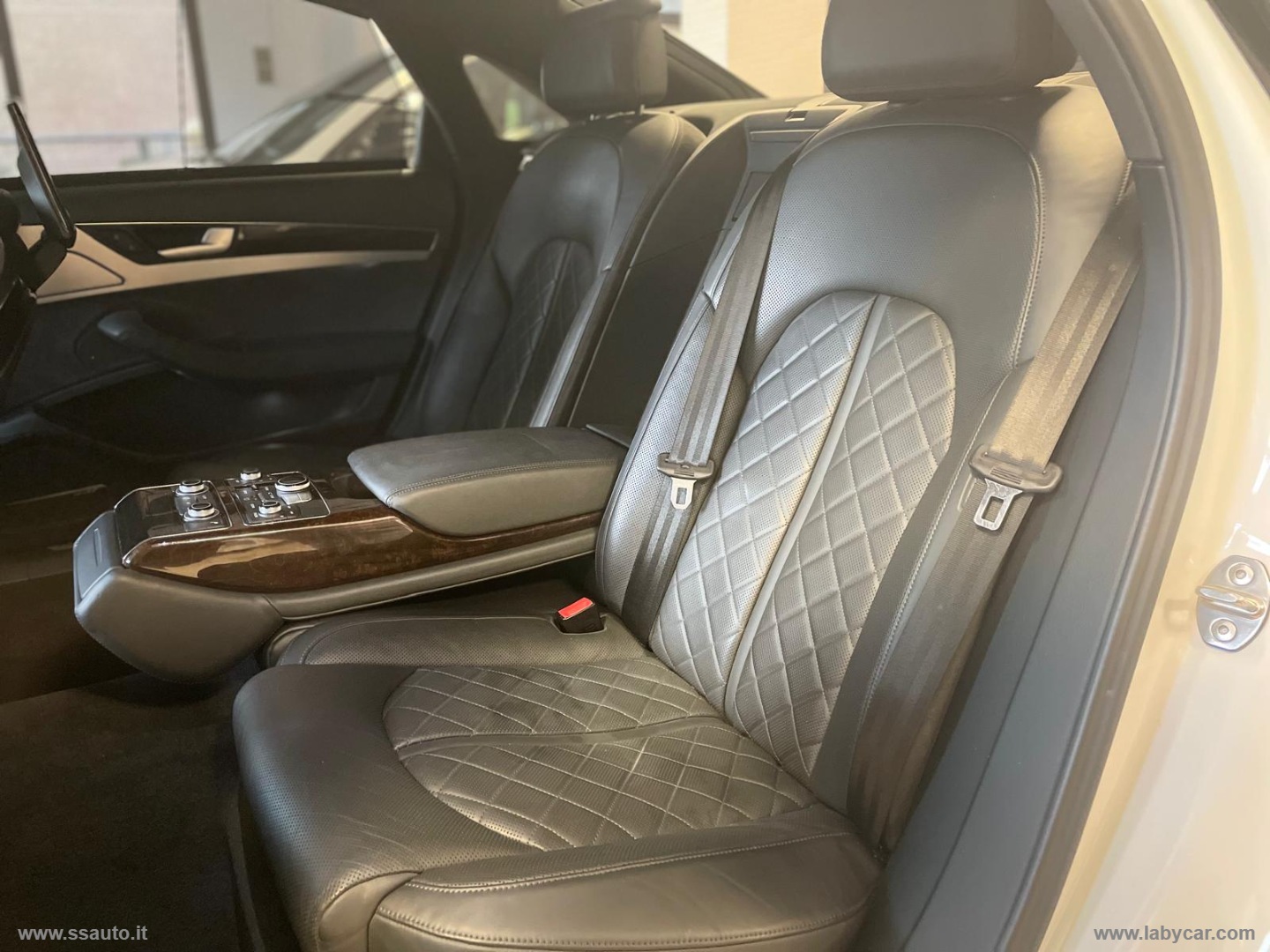 A8 L 4.2 V8 TDI 385CV quattro tip. VETTURA IMPECCABILE ED INTROVABILE!! - immagine 15