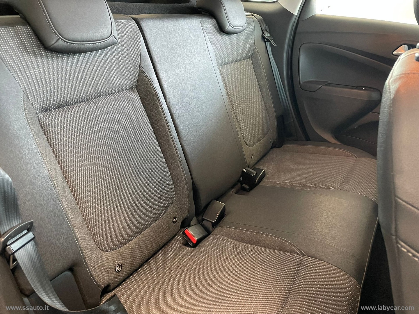 Crossland 1.2 12V S&S Elegance SUPER PROMO!!! - immagine 15