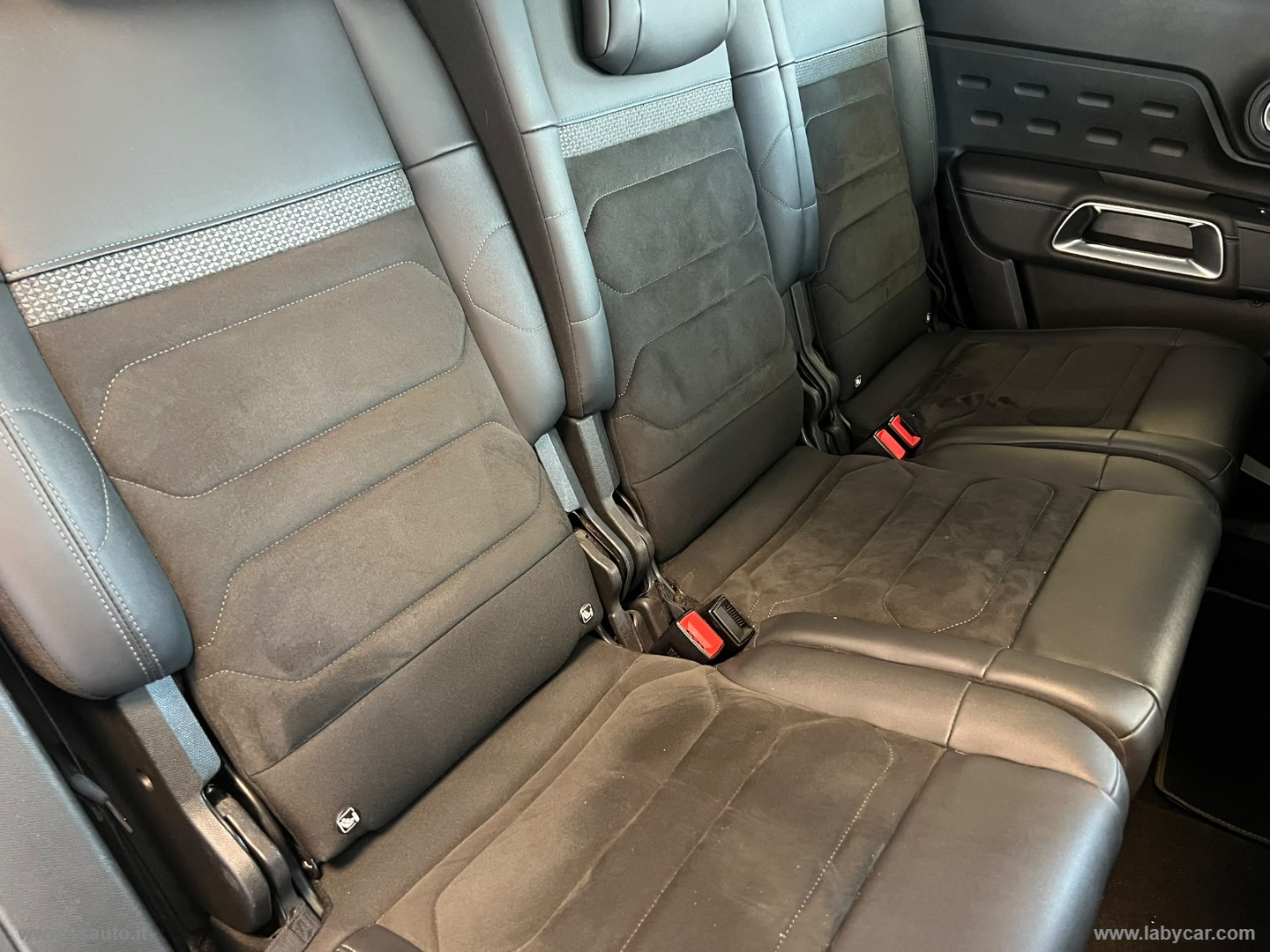C5 Aircross BlueHDi 130 S&S EAT8 Shine - immagine 15