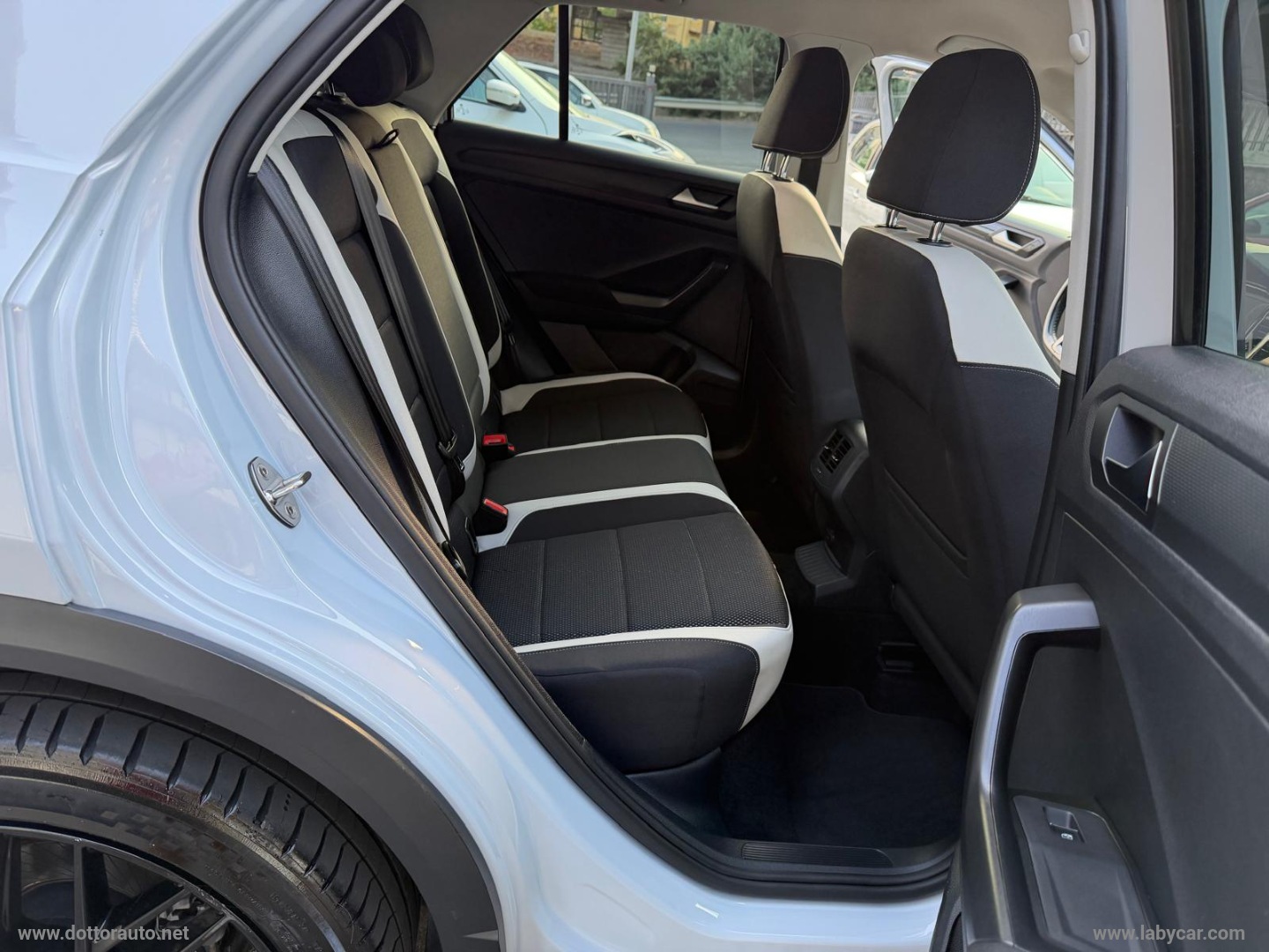 T-Roc 2.0 TDI 150 DSG 4MOTION Adv. BMT - immagine 15