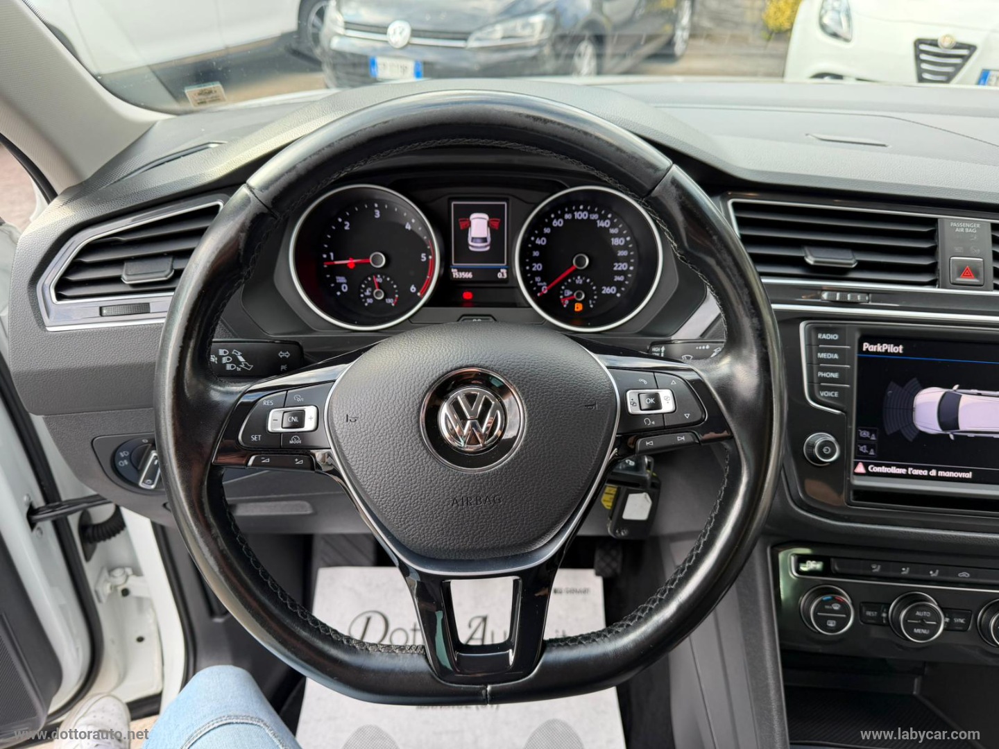 Tiguan 1.6 TDI Business BMT - immagine 15