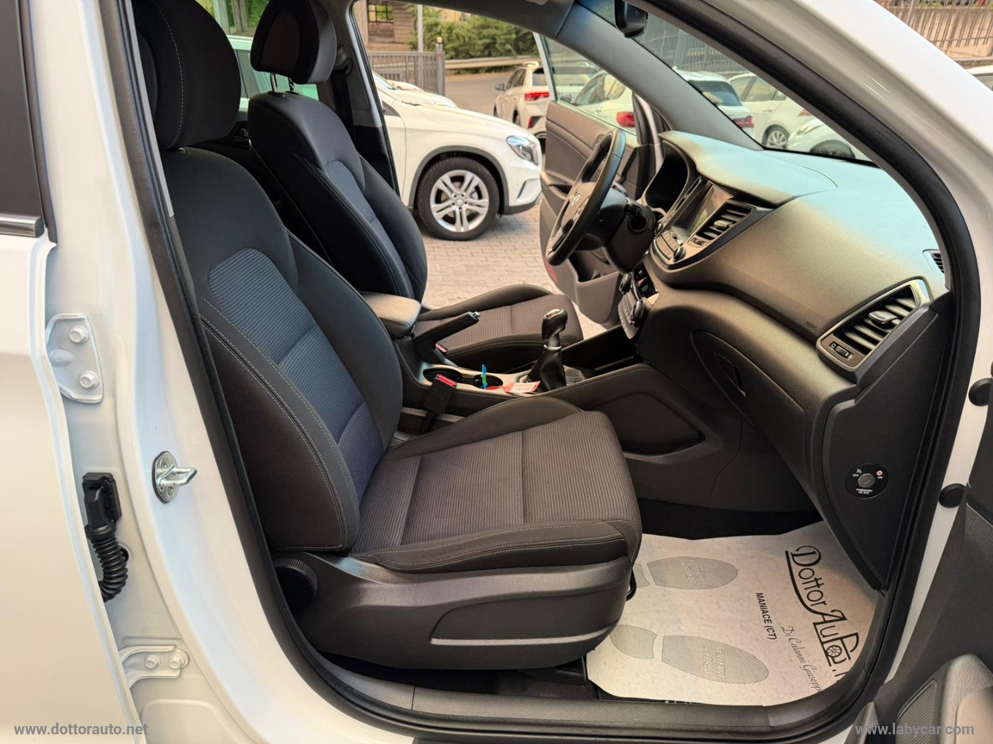 Tucson 1.7 CRDi Sound Edition - immagine 15
