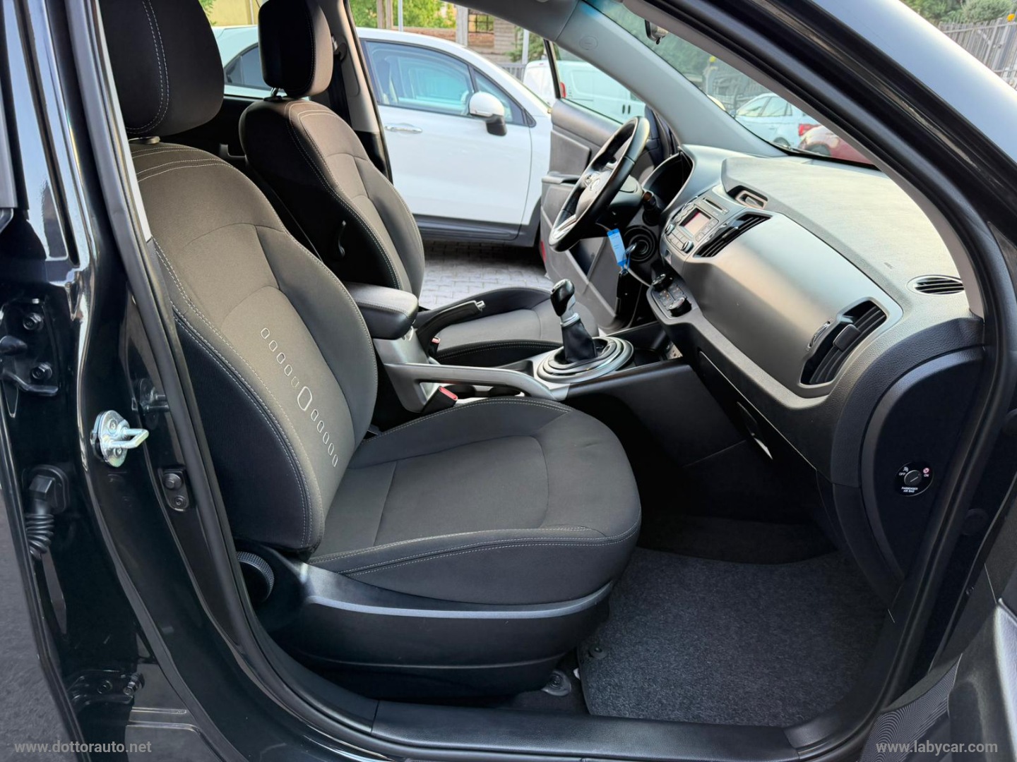 Sportage 1.7 CRDI 2WD Cool - immagine 15