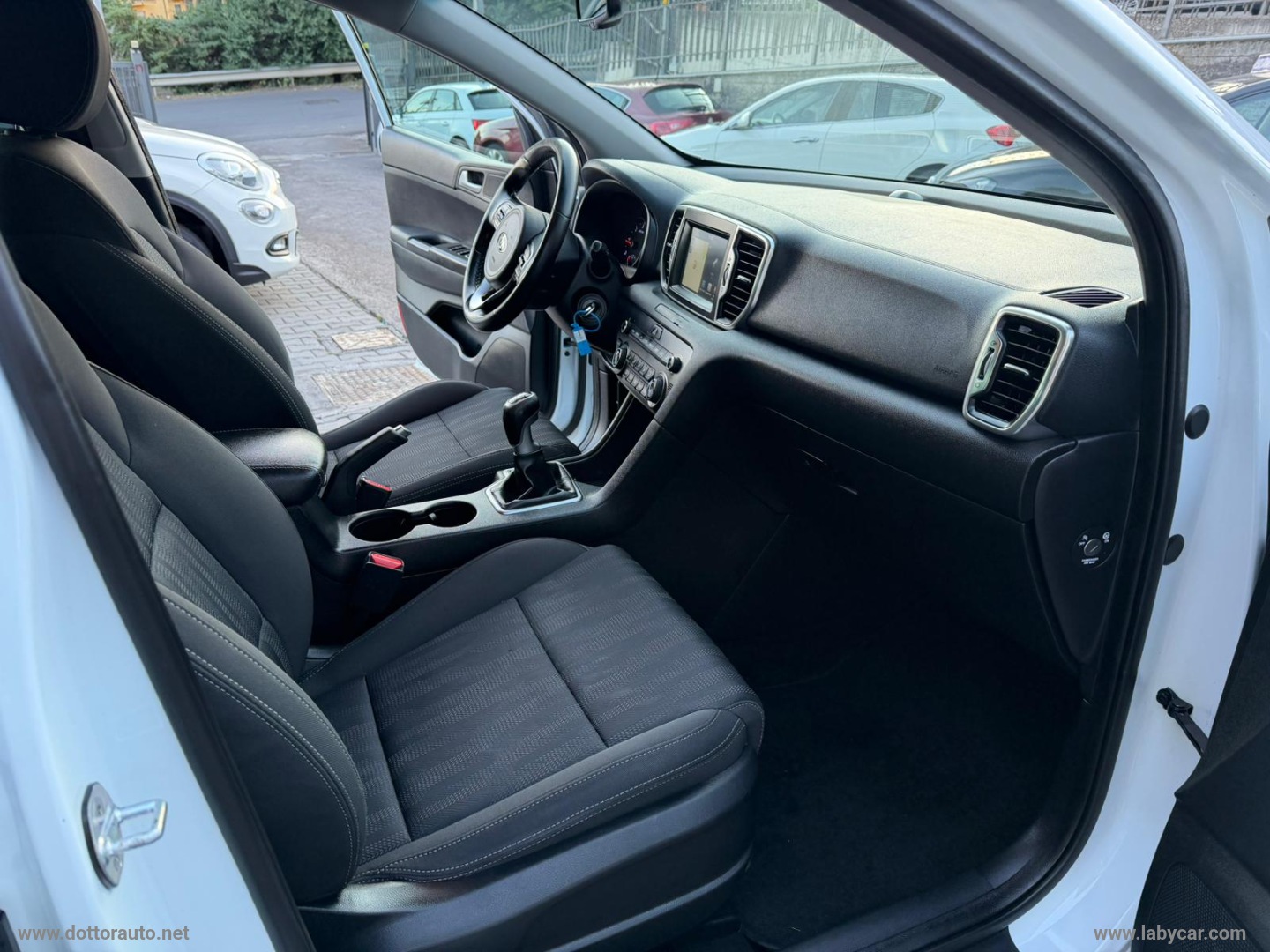 Sportage 1.7 CRDI 2WD Style - immagine 15
