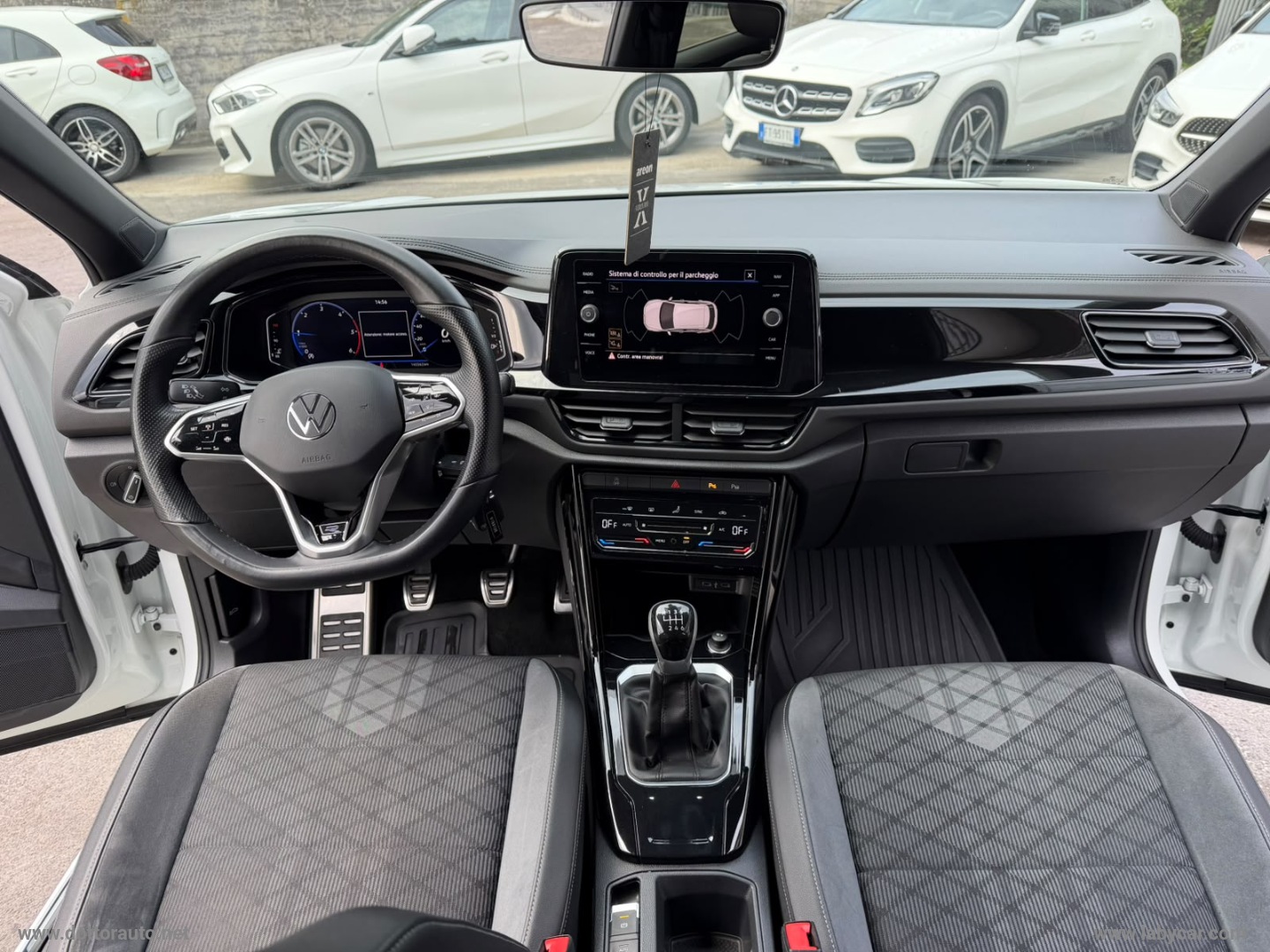 T-Roc 2.0 TDI SCR R-Line - immagine 15