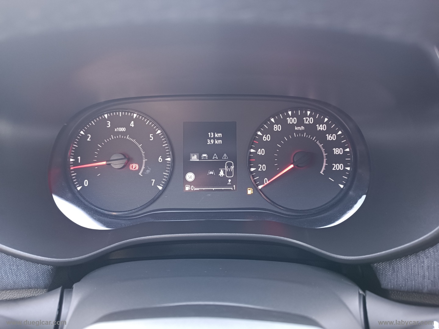 Sandero Streetway TCe 100CV Expression - immagine 15