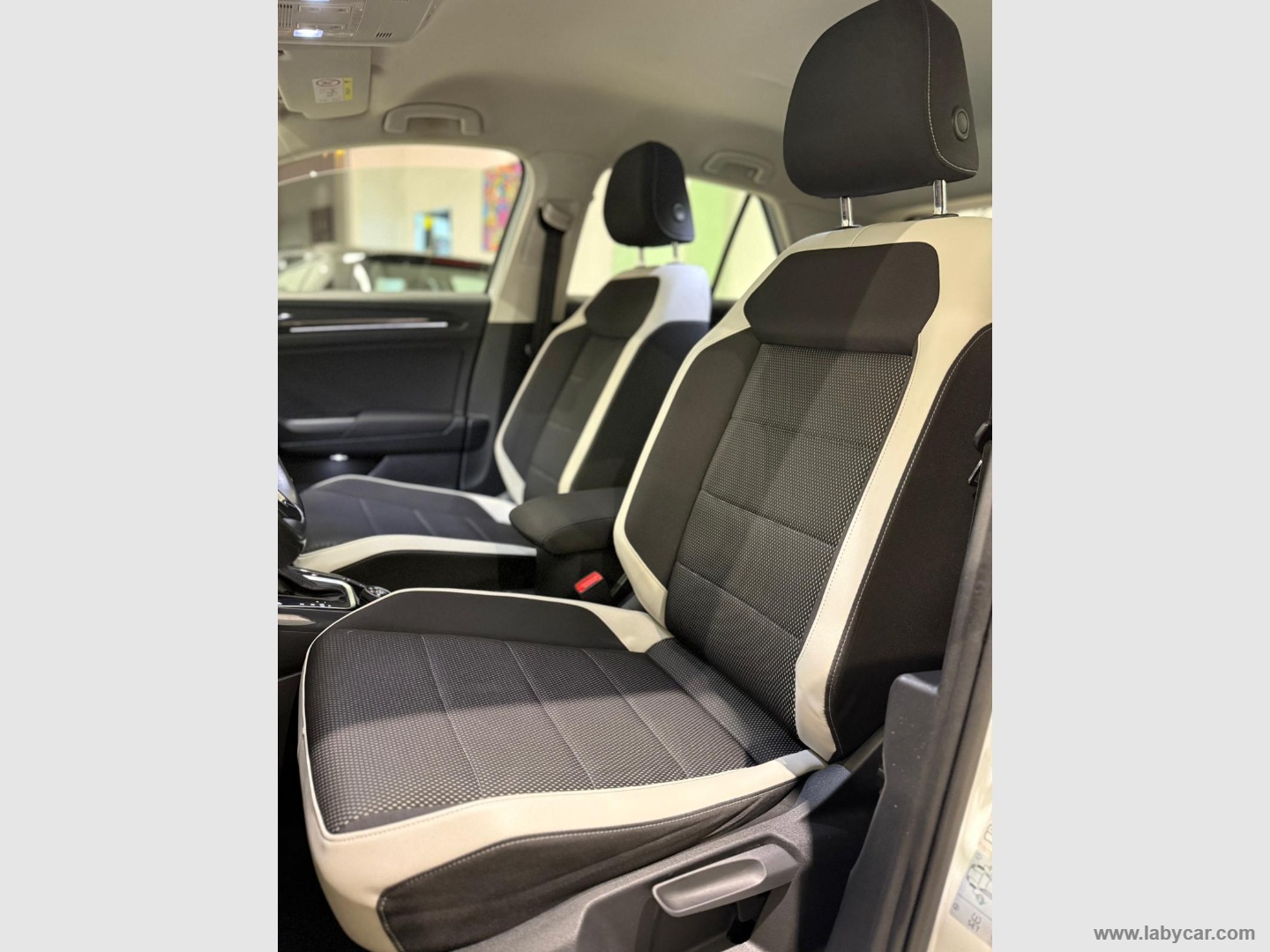 T-Roc 2.0 TDI Advanced BlueMot. Tech. - immagine 15