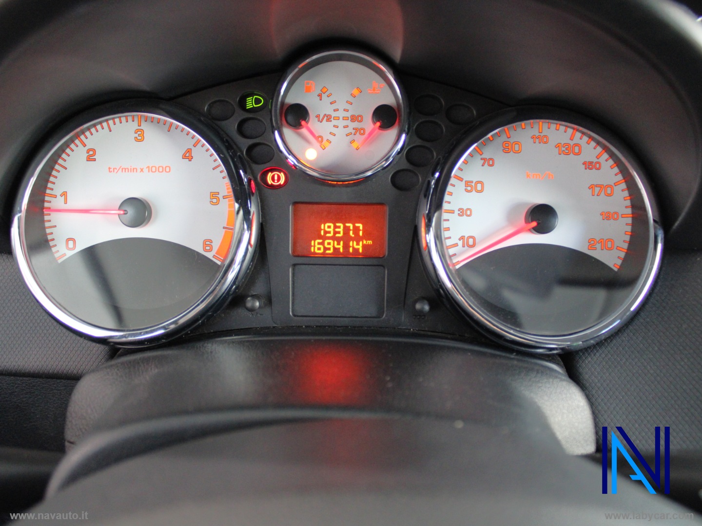207 1.6 8V HDi 93 CV 5p. Allure - immagine 15