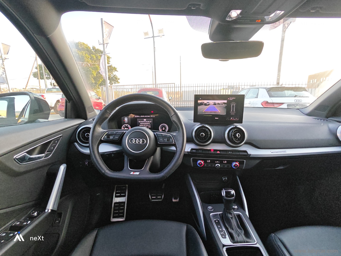 Q2 35 TDI S tronic S line Edition - immagine 15