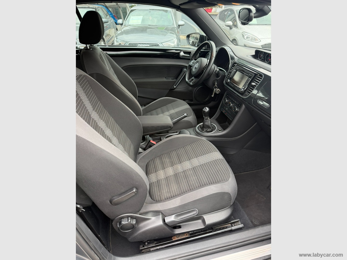 Maggiolino Cabrio 1.4 TSI Sport - immagine 15