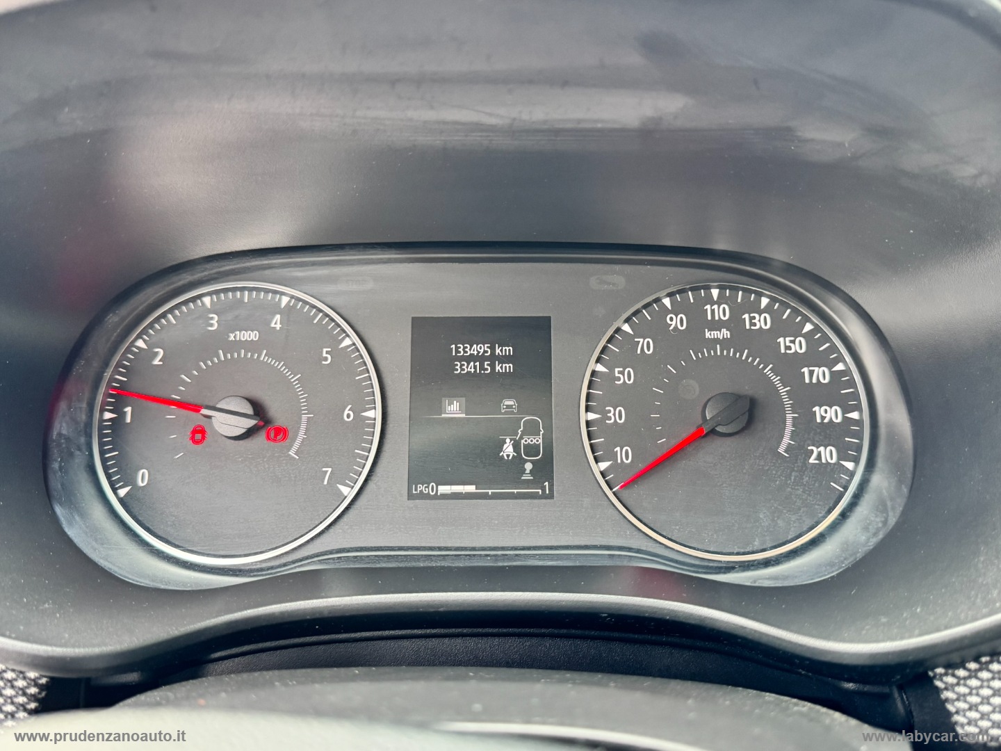 Sandero Stepway 1.0 TCe ECO-G Comfort GPL - immagine 15