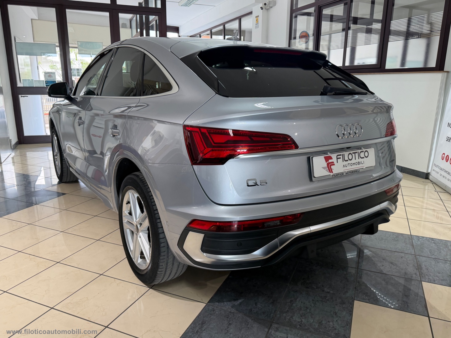 Q5 SPB 40 TDI quattro S tronic S line Mild Hybrid MHEV 12V FULL!! - immagine 16