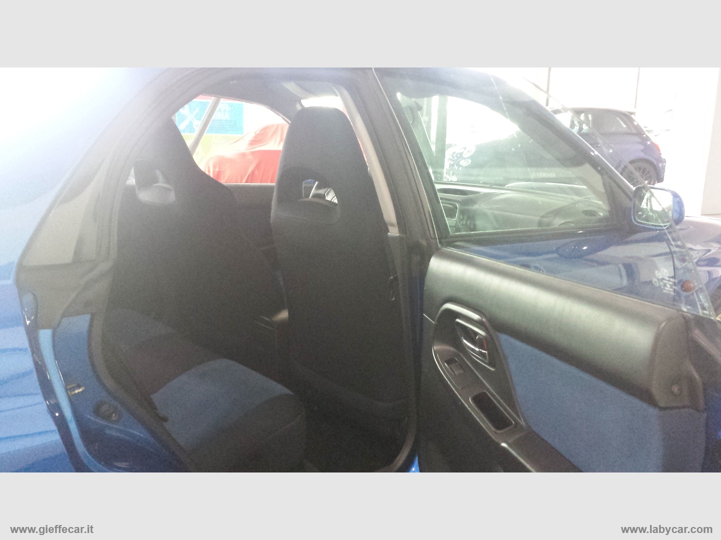 Impreza 2.0 T 16V STi - immagine 16