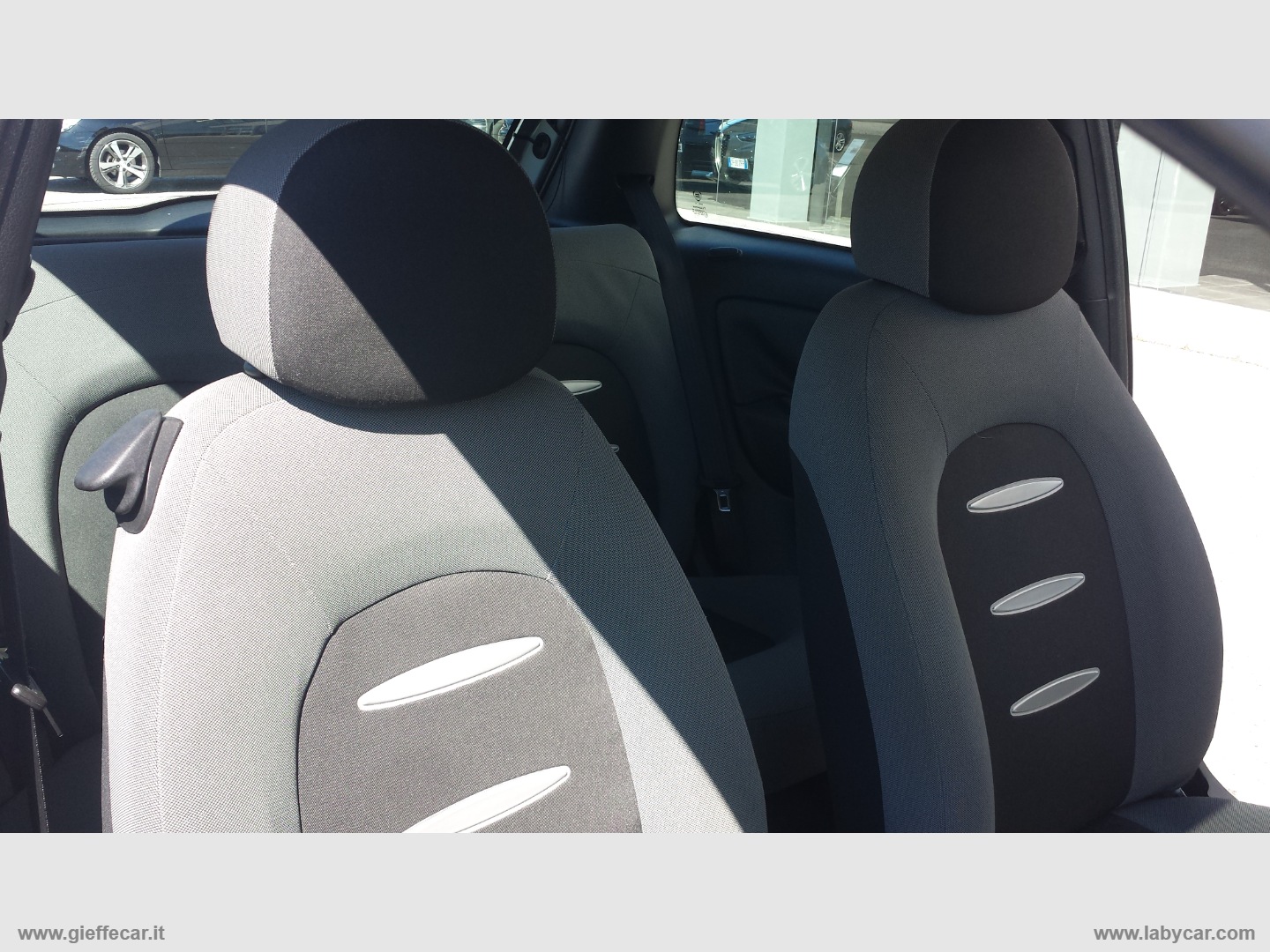 Ypsilon 1.2 Argento - immagine 16