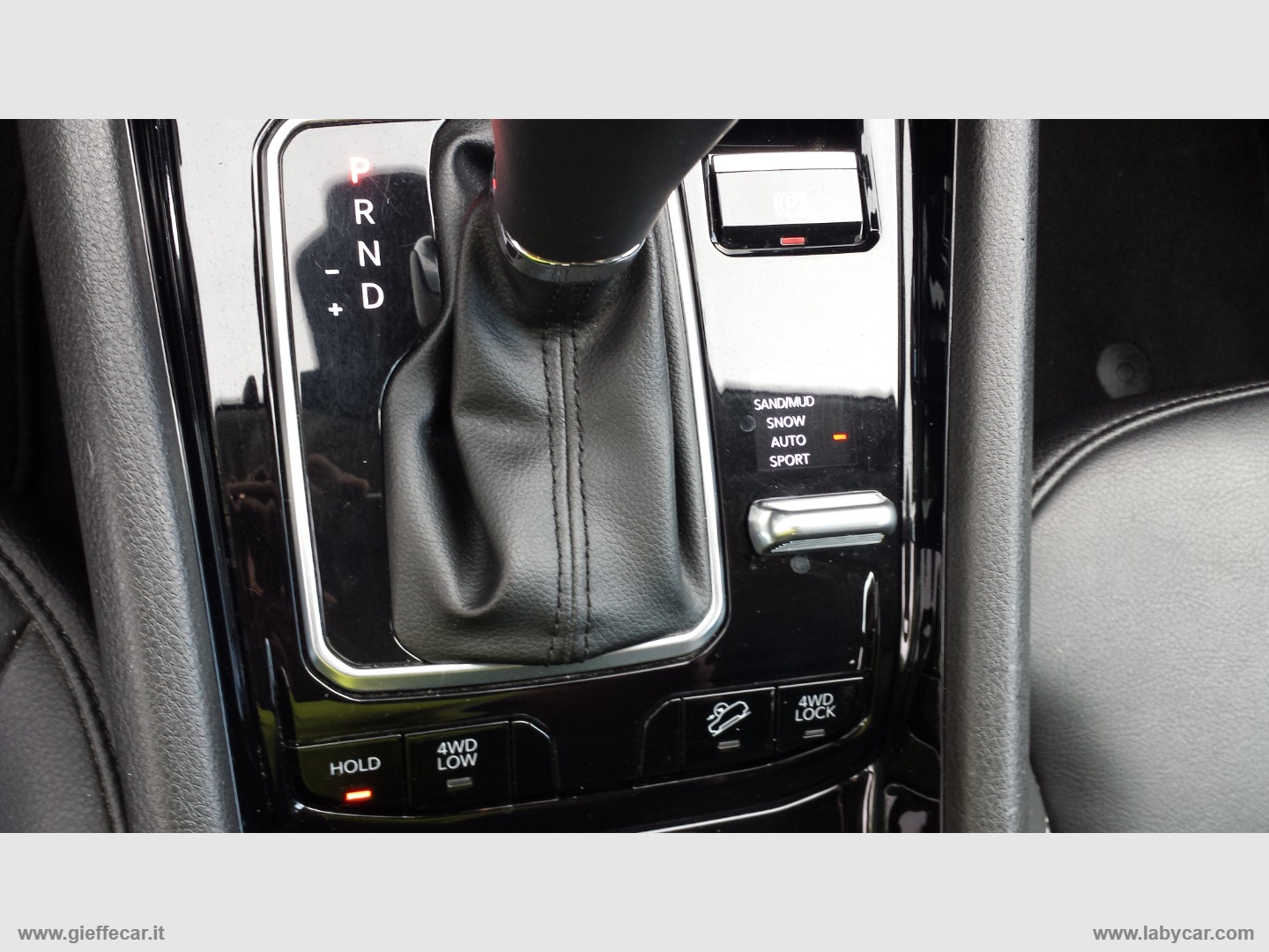 Compass 1.3 T4 240CV PHEV AT6 4xe S - immagine 16