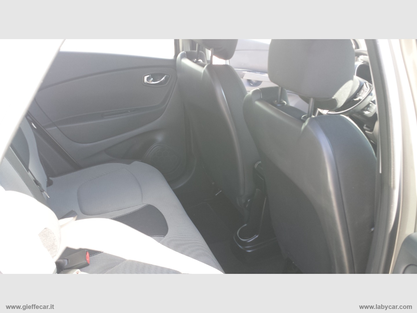 Captur dCi 8V 90 CV S&S Energy Zen - immagine 16