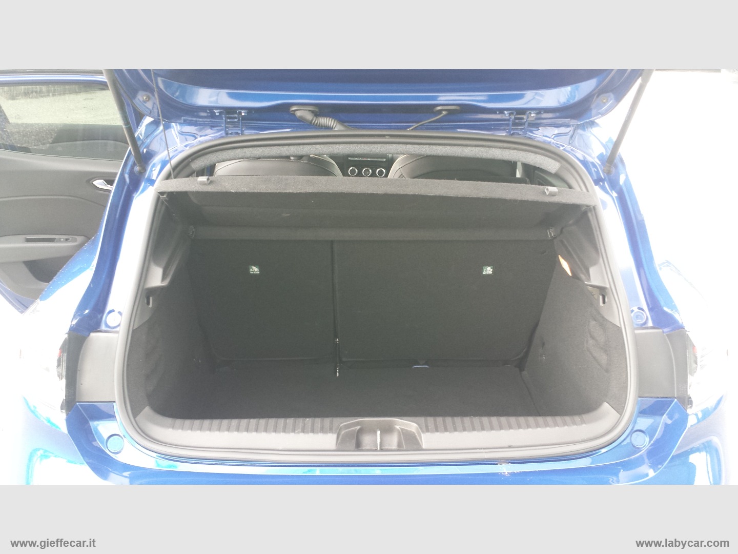 Clio TCe 90 CV 5p. TECHNO - immagine 16