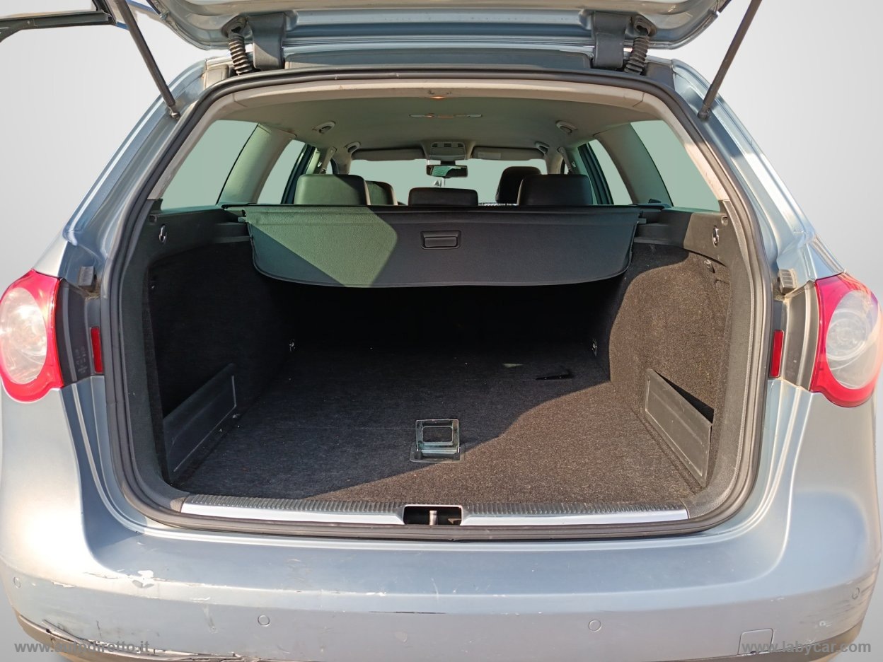 Passat 2.0 16V TDI Highline - immagine 16