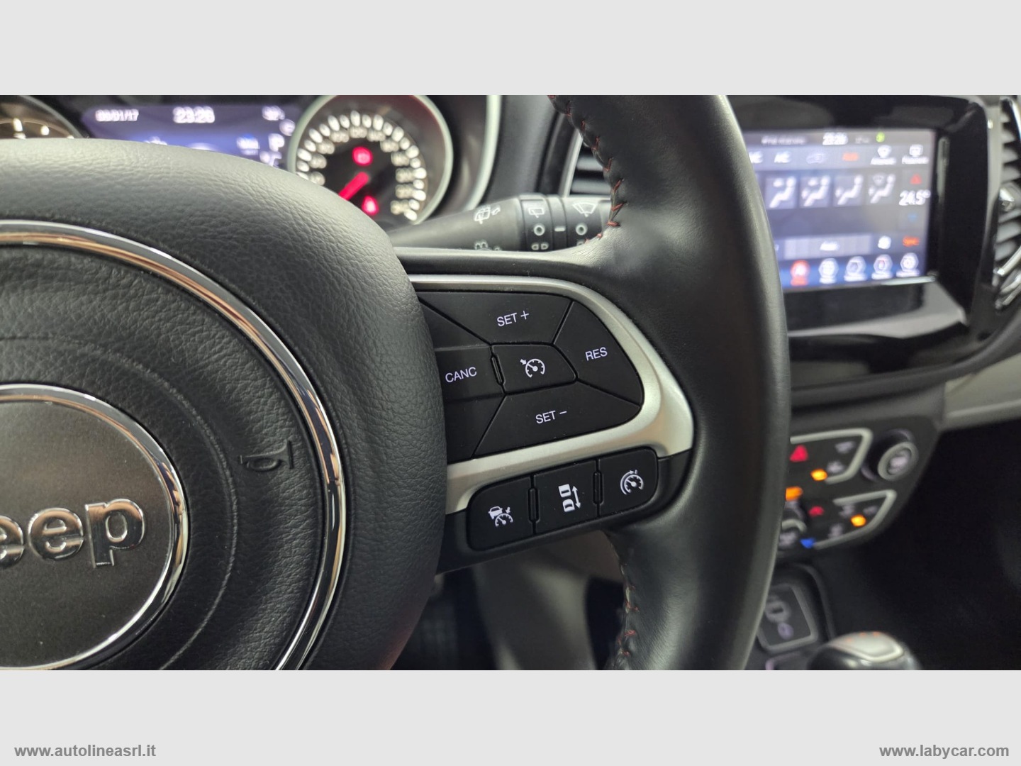 Compass 2.0 Mjt II aut. 4WD Limited - immagine 16