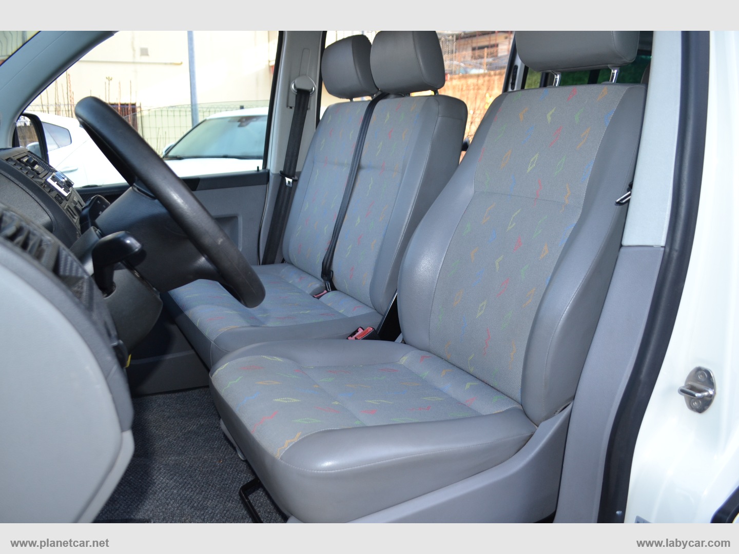 Multivan 2.5 TDI 130CV Comfortline - immagine 16