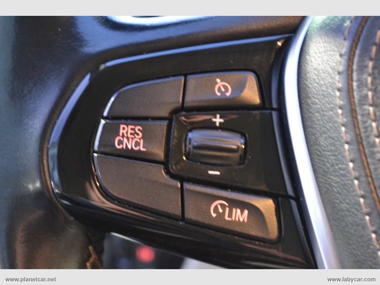 520d Efficient Dynamics Luxury - immagine 16