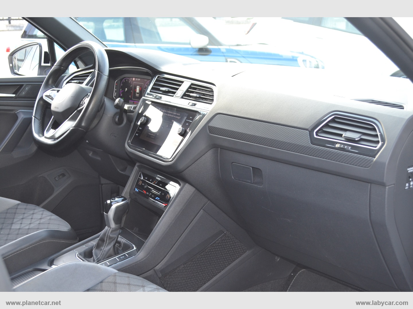 Tiguan 1.5 TSI 150CV DSG ACT R-Line - immagine 16