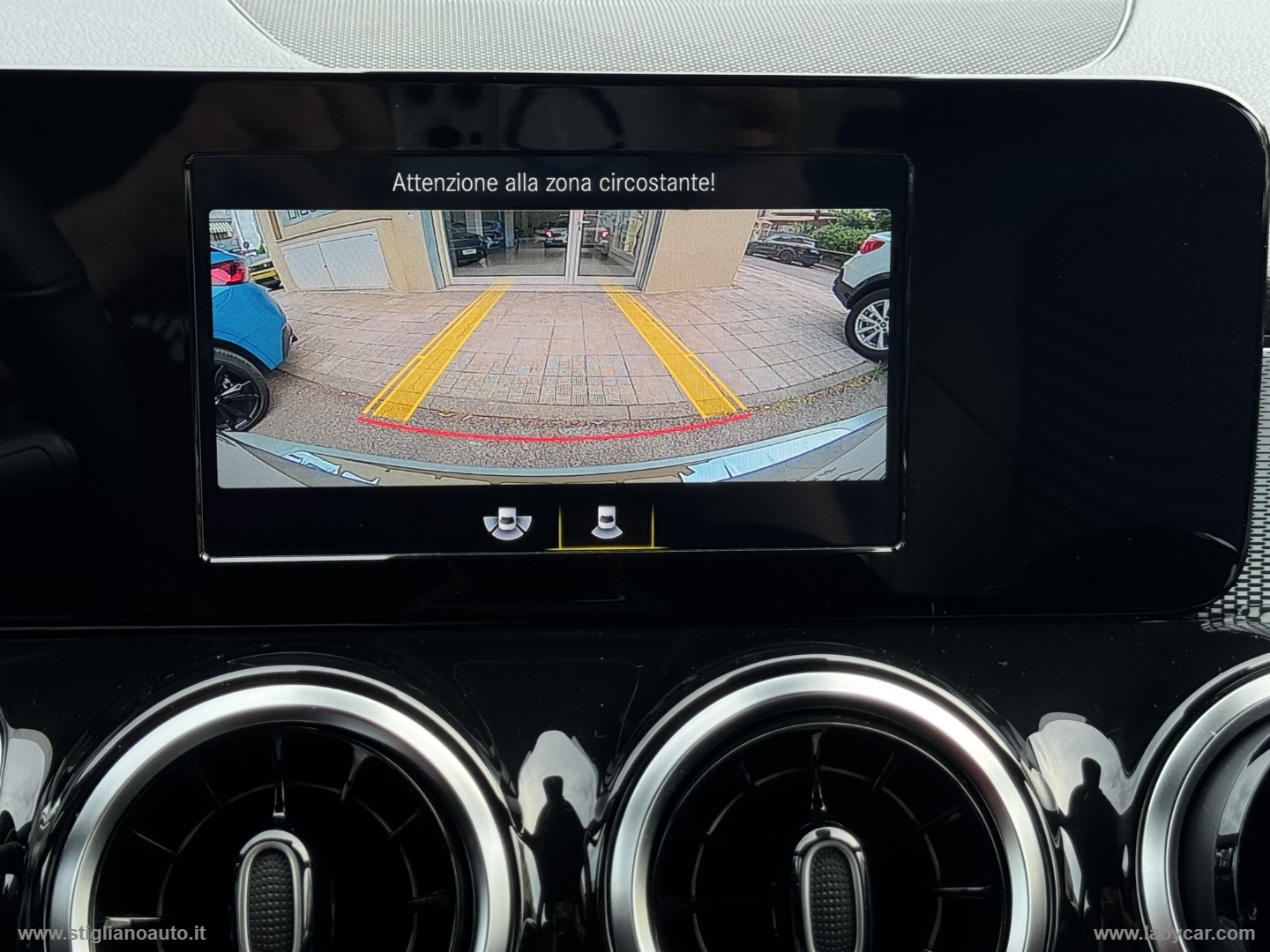 GLB 220 d Automatic 4Matic Sport - immagine 16