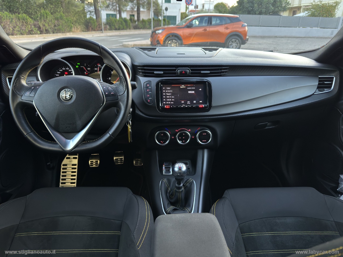 Giulietta 1.6 JTDm 120 CV Carb. Ed - immagine 16