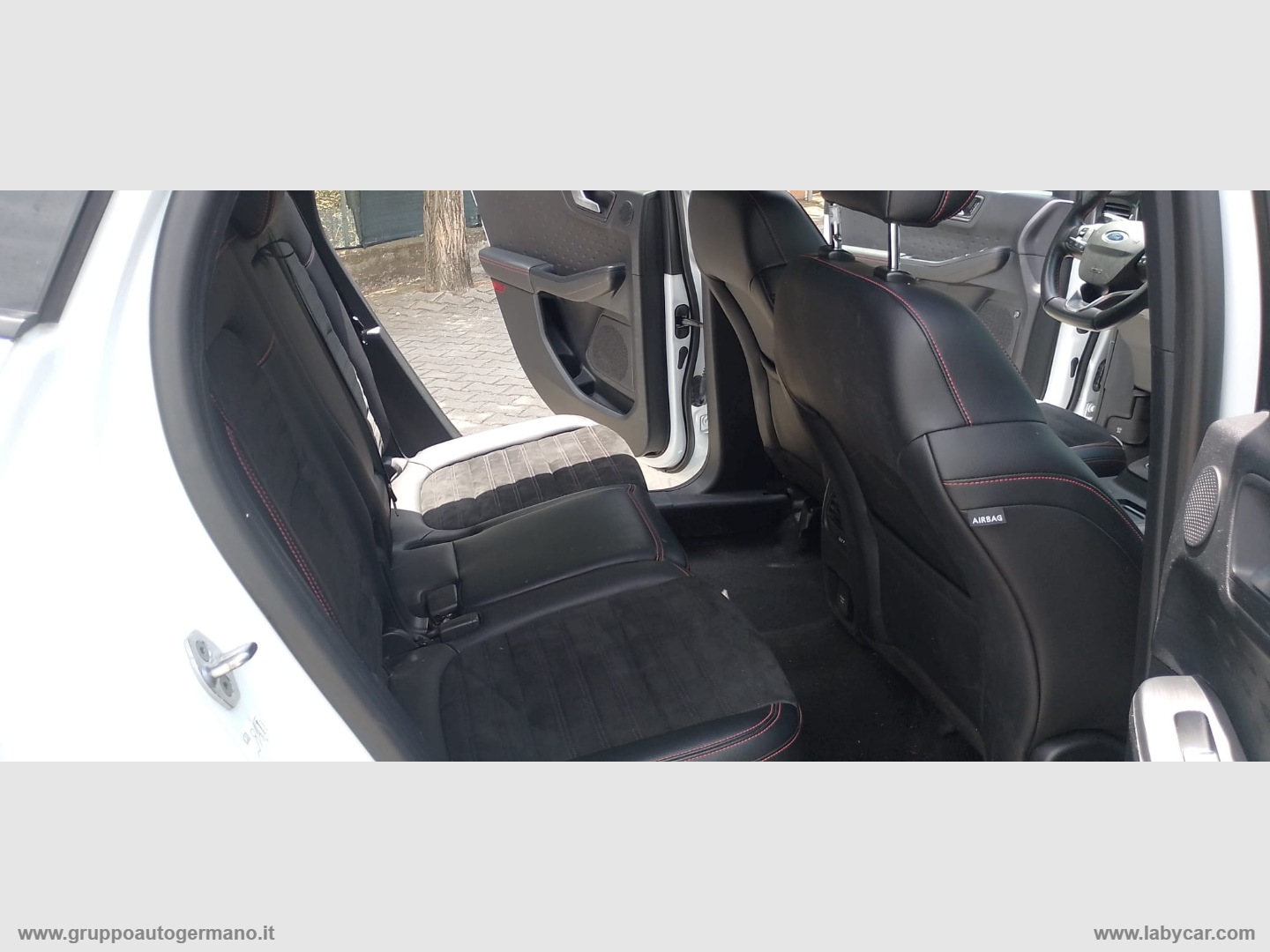 Kuga 1.5 EcoBlue 120 CV 2WD ST-Line X - immagine 16