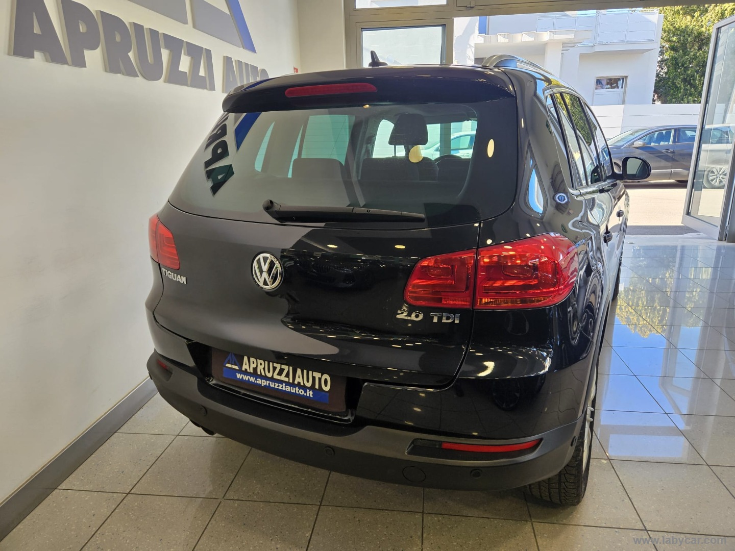 Tiguan 2.0 TDI 140CV Sport & Style BMT - immagine 16