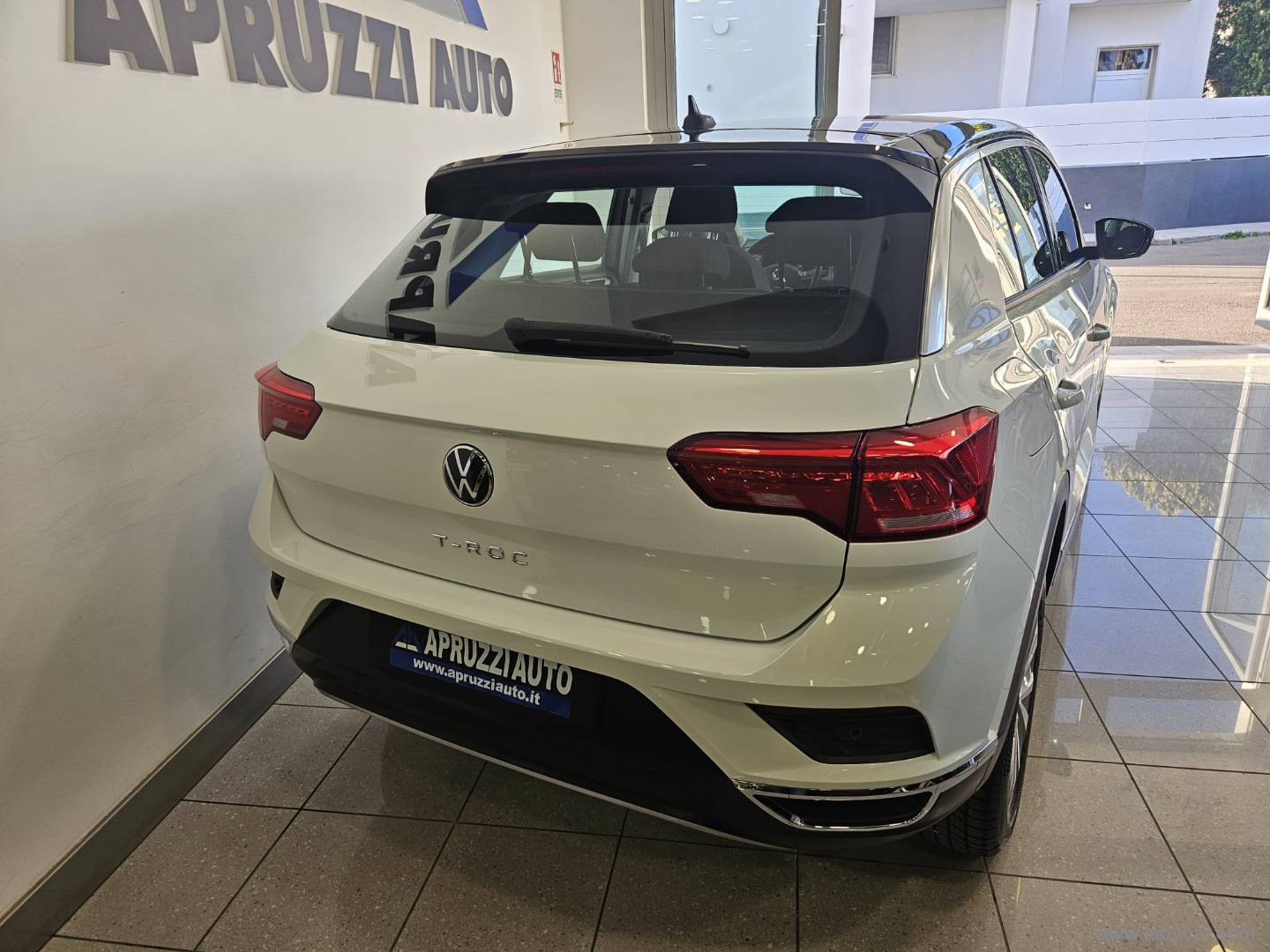 T-Roc 2.0 TDI SCR 150 CV DSG Life - immagine 16