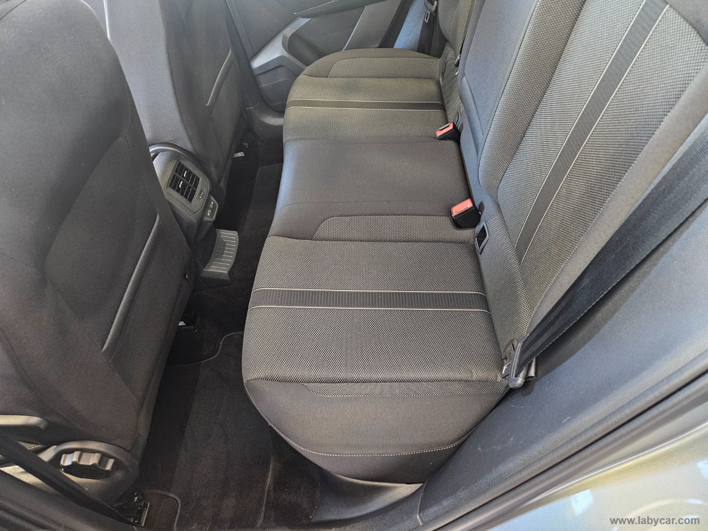 T-Roc 2.0 TDI SCR 150 CV DSG Life - immagine 16