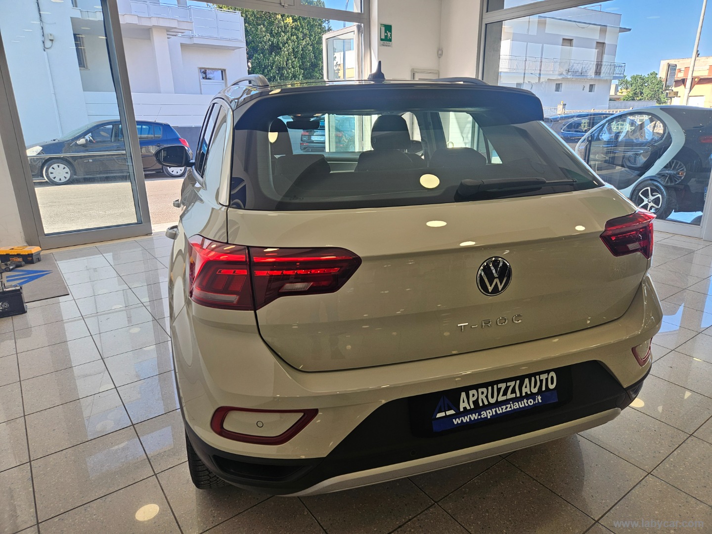 T-Roc 2.0 TDI SCR 150 CV DSG Life - immagine 16