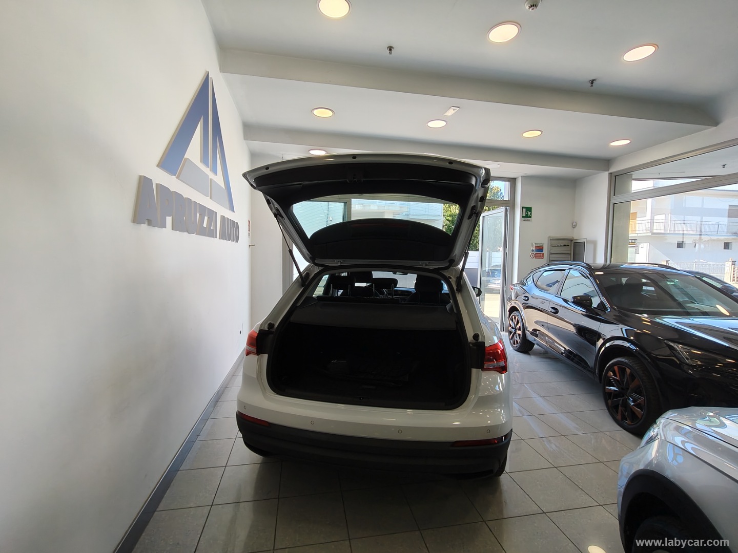 Q3 35 TDI S tronic - immagine 16