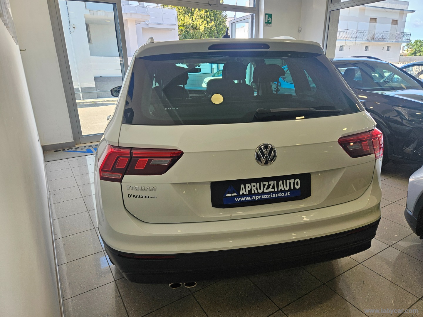 Tiguan 1.6 TDI Business BMT - immagine 16